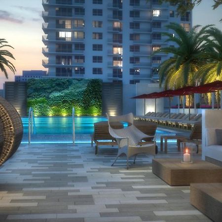 Global Luxury Suites Miami Worldcenter Buitenkant foto