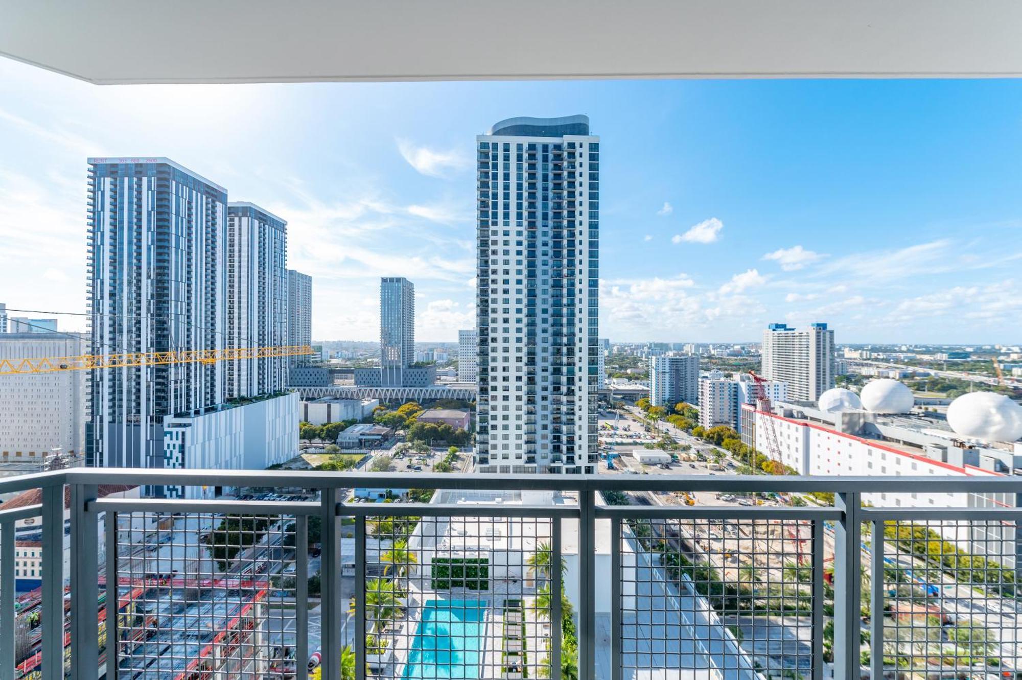 Global Luxury Suites Miami Worldcenter Kamer foto
